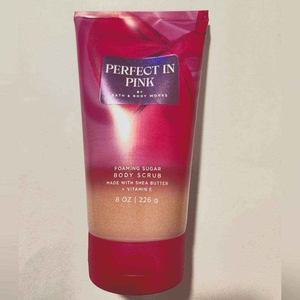 Bath & Body Works Foaming Sugar Scrub In Perfect In Pink - Picture 2 of 6